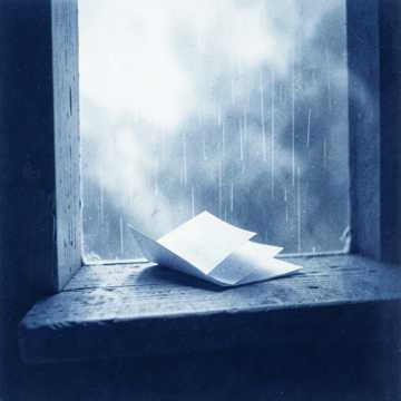 Paper Moon Window